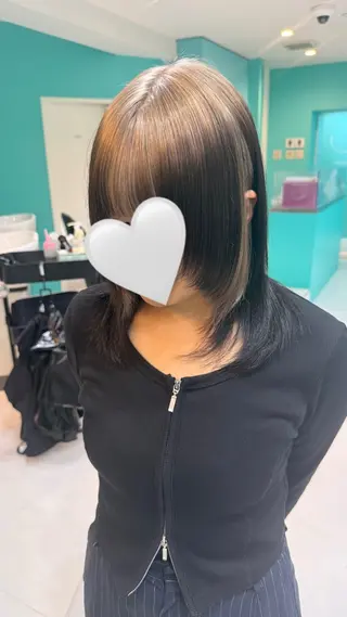 ミディアム Misaki/ レイヤー/ウルフのヘアスタイル