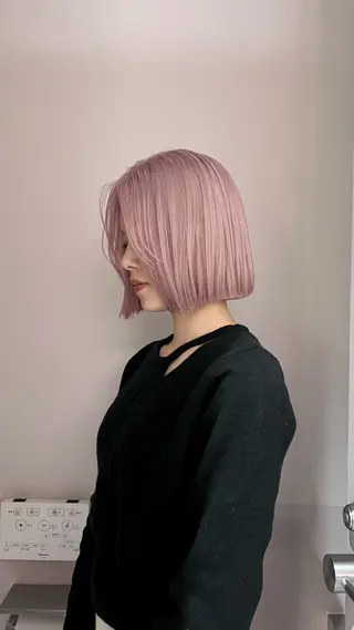 ショート カラー Akari暖色カラー /レイヤーカットのヘアスタイル