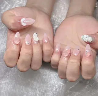ネイル Lee Nailsのネイルデザイン