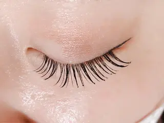 マツエク・マツパ 百田 侑奈のマツエク・マツパデザイン