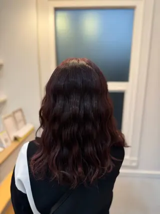 カラー Queens Yukikoのヘアスタイル