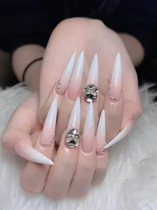 ネイル Lumi Shinokuboのネイルデザイン