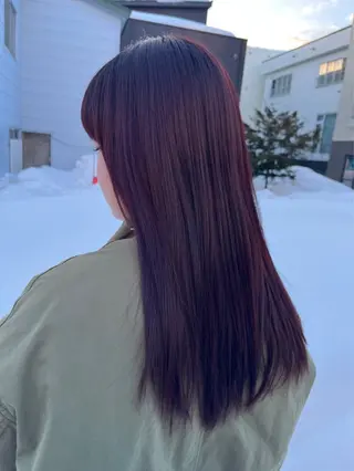 ロング カラー 佐々木 優花のヘアスタイル