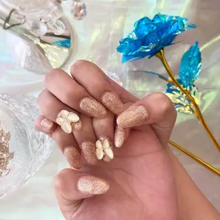 ネイル CREVIO小美玉店 店長RIRIのネイルデザイン