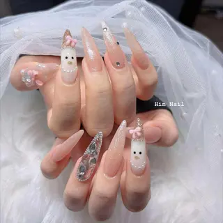 ネイル Hin Nail Salonのネイルデザイン