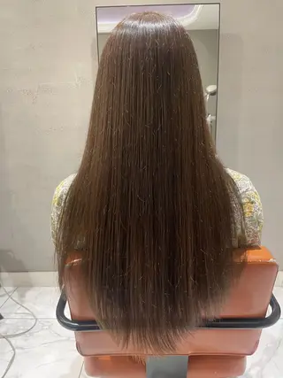 ロング 頭から整える美容師 松田のヘアスタイル