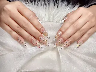 ネイル ENsalon AKIRAのネイルデザイン