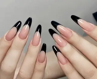 ネイル Pure&Rich Nailのネイルデザイン