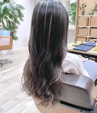 ロング カラー ハイライト／艶カラー 大河シンジのヘアスタイル