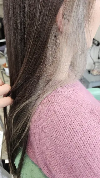 カラー  熊野 タイソンのヘアスタイル