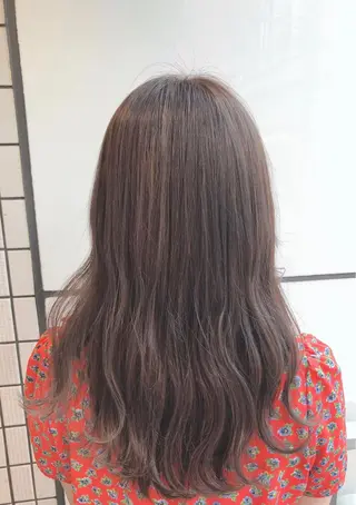 セミロング カラー ベージュカラー🧸 伊藤なつみのヘアスタイル