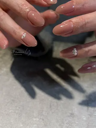 ネイル _9 room. Yoshimiのネイルデザイン