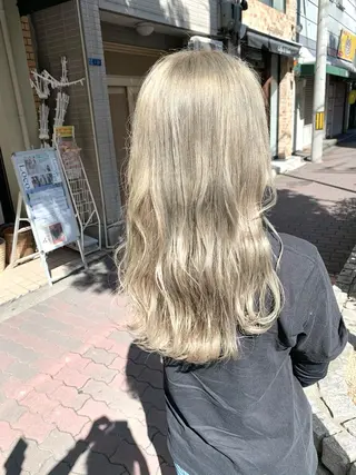 セミロング カラー 森田 尚貴のヘアスタイル