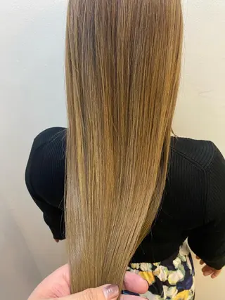 ロング カラー 艶髪カラー&ウルフ フルカワ ヒロズミのヘアスタイル