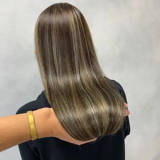 ロング カラー パーマ ヘアアレンジ メンズ キッズ ネイル マツエク・マツパ nameless髪質 改善ブリーチ心斎橋のヘアスタイル