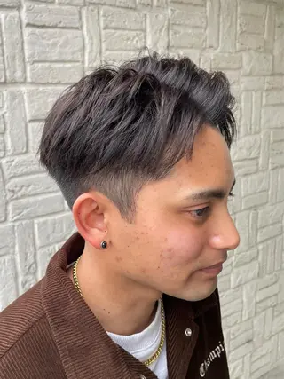 メンズ アタ ムのヘアスタイル