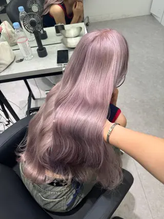 セミロング カラー 🫧盛れハイトーン/ ブリーチ特化🎀サキのヘアスタイル