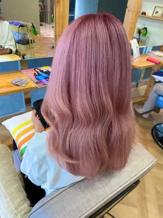 ミディアム カラー シールエクステ 🪽CHIAKIのヘアスタイル