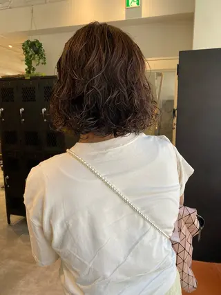 ミディアム 薄暮 マツイ レンのヘアスタイル