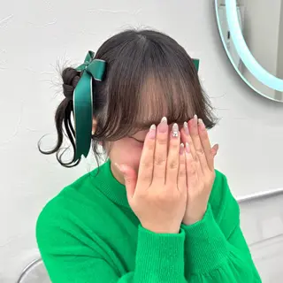 セミロング ヘアアレンジ ヘアメ🎀推しカラー 🥣横浜/しほ🧸のヘアスタイル