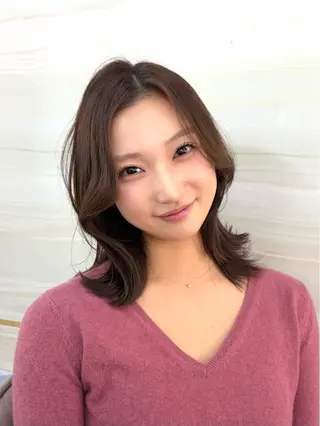セミロング カラー 🩶鈴木茉奈🩶艶髪 /透明感/暖色カラーのヘアスタイル