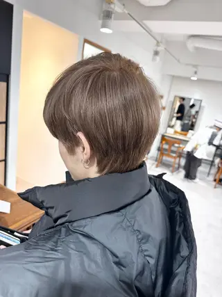 ショート カラー パーマ ヘアアレンジ メンズ キッズ 骨格レイヤーカット 🌿美髪縮毛矯正のヘアスタイル