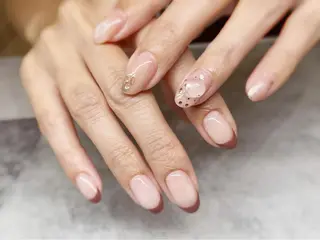 ネイル アトリエAIHA★ フィルイン推奨サロンのネイルデザイン