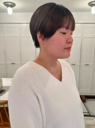 ショート ブリーチカラー🎀 韓国風/寺門美優のヘアスタイル