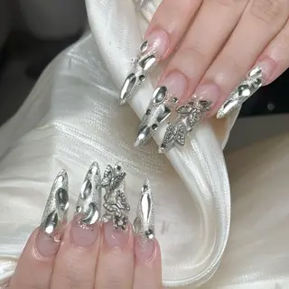 ネイル Maggie Nail🦩のネイルデザイン