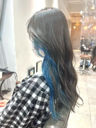 ロング カラー ヘアアレンジ ネイル 🌈インナーカラー ‘ショウマ’🌈のヘアスタイル