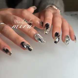 ネイル 恒川 みなみのネイルデザイン