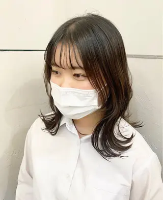 セミロング Aya　ブリーチなし 🌱　ダブルカラーのヘアスタイル