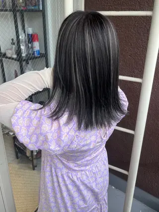 ミディアム カラー KANA🎀韓国 🇰🇷ハイライトのヘアスタイル