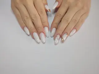 ロング ネイル 山口 楓のネイルデザイン