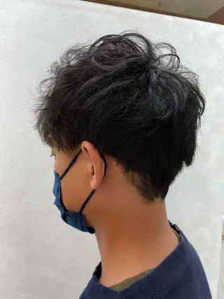 ショート パーマ メンズ 加藤 遥花のヘアスタイル