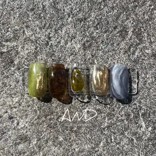 ネイル mzh ...のネイルデザイン