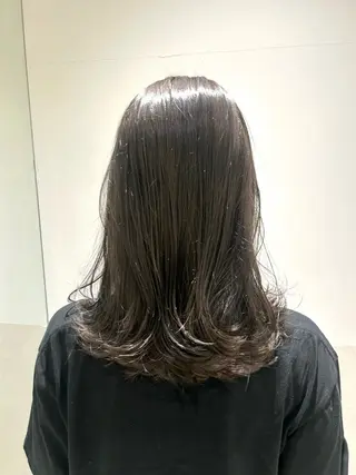 ミディアム カラー 🤍垢抜け♡透明感 カラーmoeka🤍のヘアスタイル