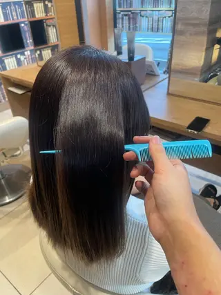 ミディアム 渡辺 恵理佳のヘアスタイル
