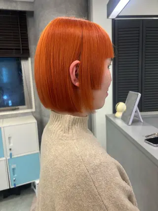 ショート カラー Loob TOKYO MiZUKiのヘアスタイル