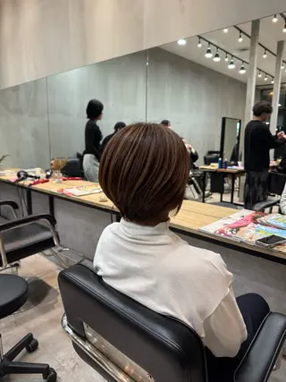 ショート ラフィスヘアーヴィレ所属・赤羽根 周のヘアスタイル