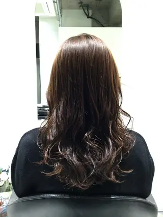 セミロング カラー ✨あなたのお悩み解消 美容師✨TOMOKAのヘアスタイル