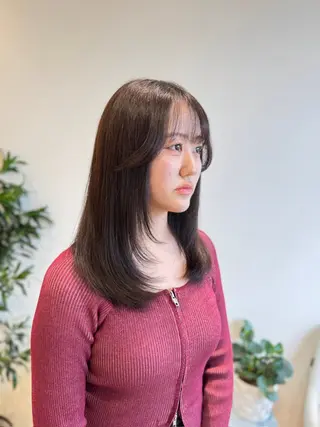 ミディアム 透明感カラー🫧 miyuのヘアスタイル