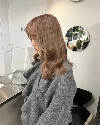 セミロング カラー 樫原裕二/レイヤー カット/透明感カラーのヘアスタイル