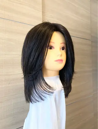 セミロング 田牧 みゆきのヘアスタイル