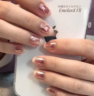 ネイル 沖縄市ネイルサロン エメラルドアイルのネイルデザイン