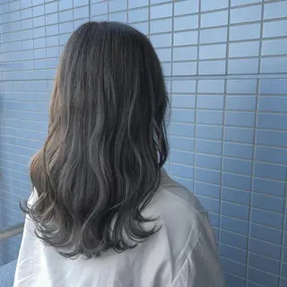 ロング HINATA ひなたのヘアスタイル
