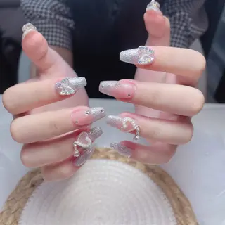 ネイル uu ネイルサロン関内🌼のネイルデザイン