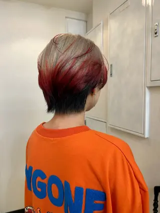 ショート カラー Yui. レイヤー/パーマのヘアスタイル