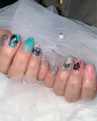 ネイル Feel ‪‪☺︎‬Yuriaのネイルデザイン
