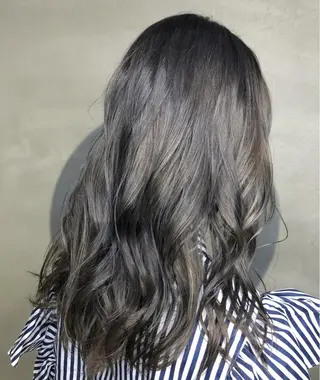 ロング くまがい みゆ【edge.】のヘアスタイル